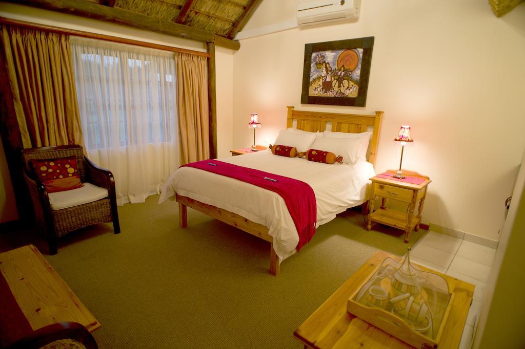 The Willows Guesthouse Bloemfontein Exterior photo